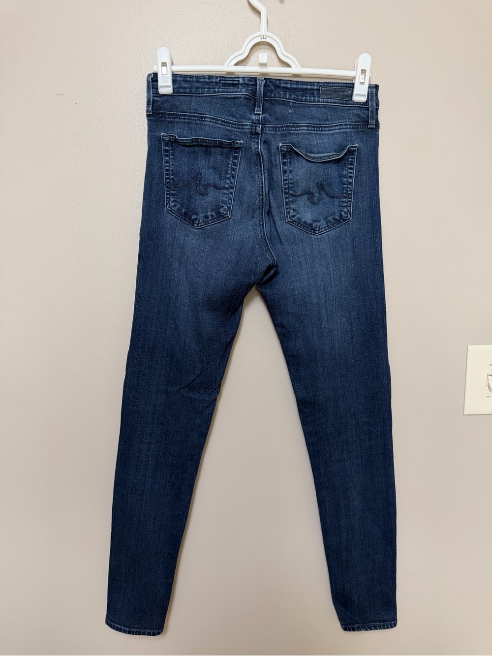 AG Farrah High Rise Jeans - Picture 4 of 5